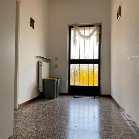 Luminoso A Due Passi Da Piacenza Caorso